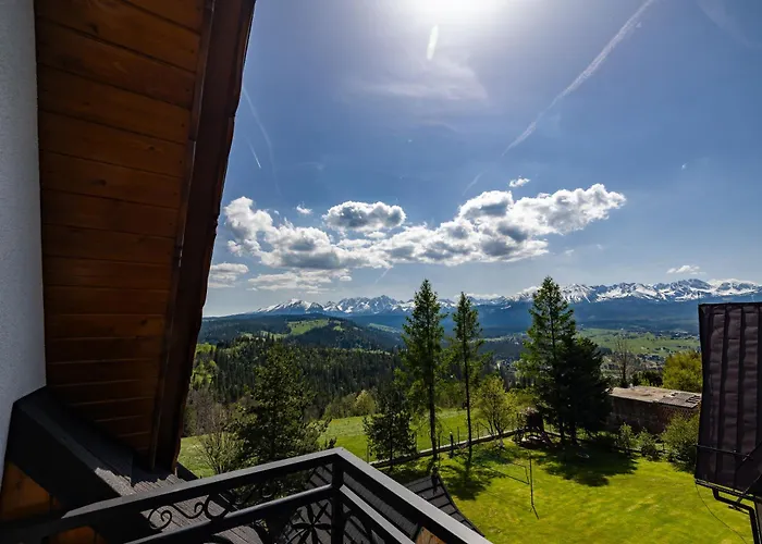 בית חווה Stolowe ביאלי דונאייק