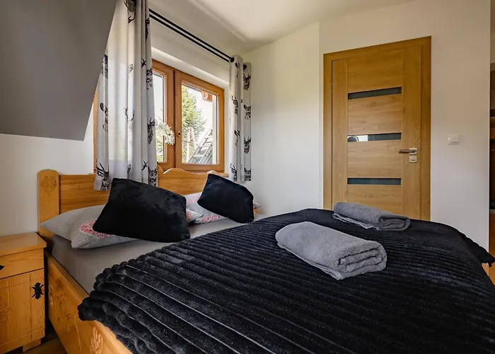 Stolowe בית חווה *